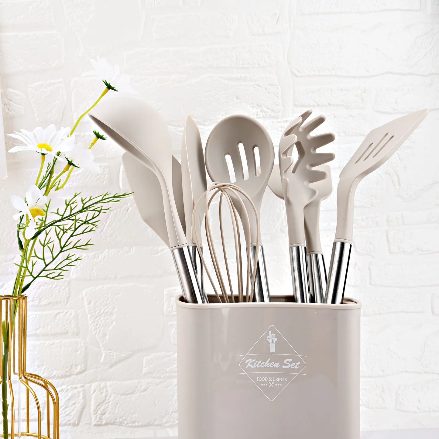 Se30c09de15654227a63bbbce389c3ae74