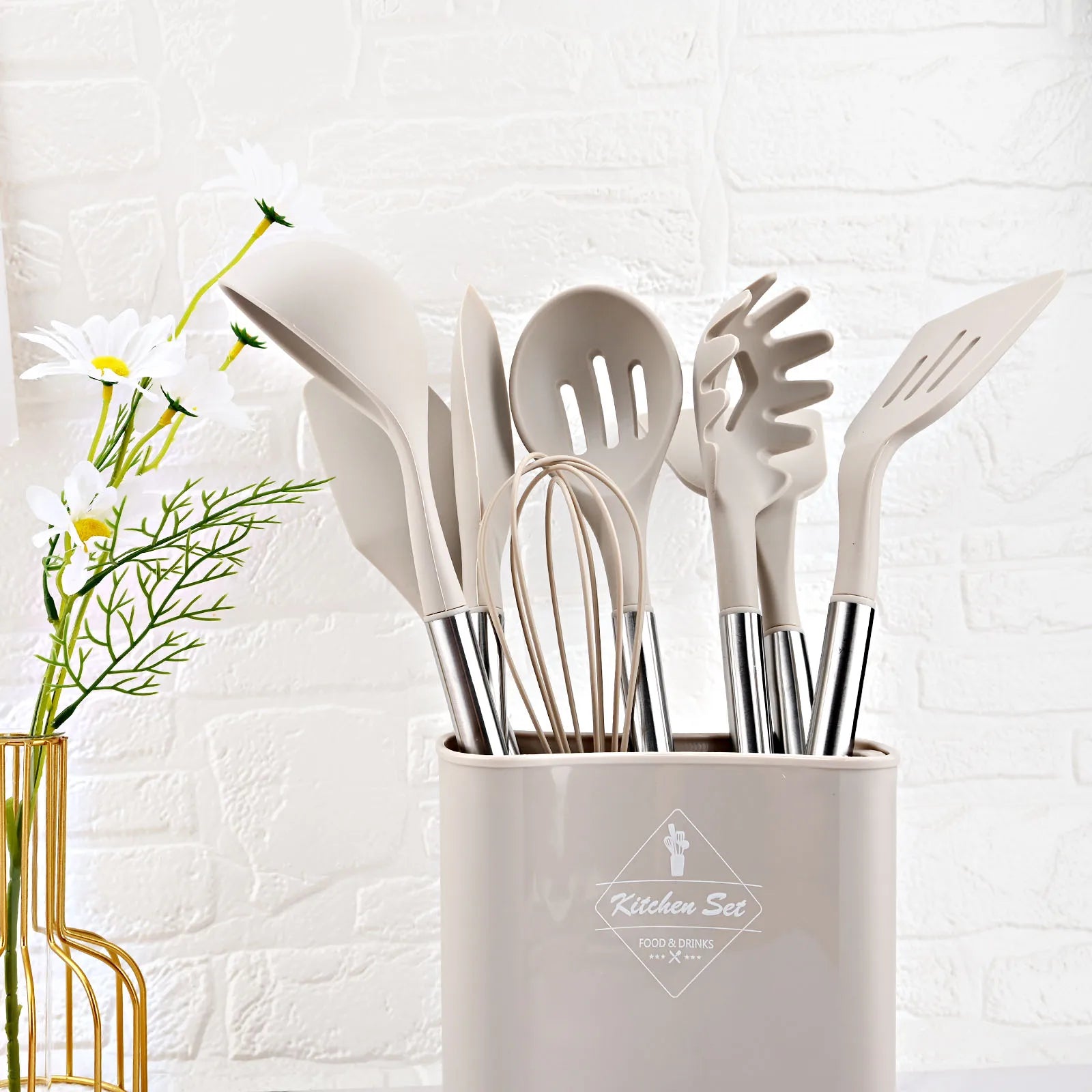 Se30c09de15654227a63bbbce389c3ae74